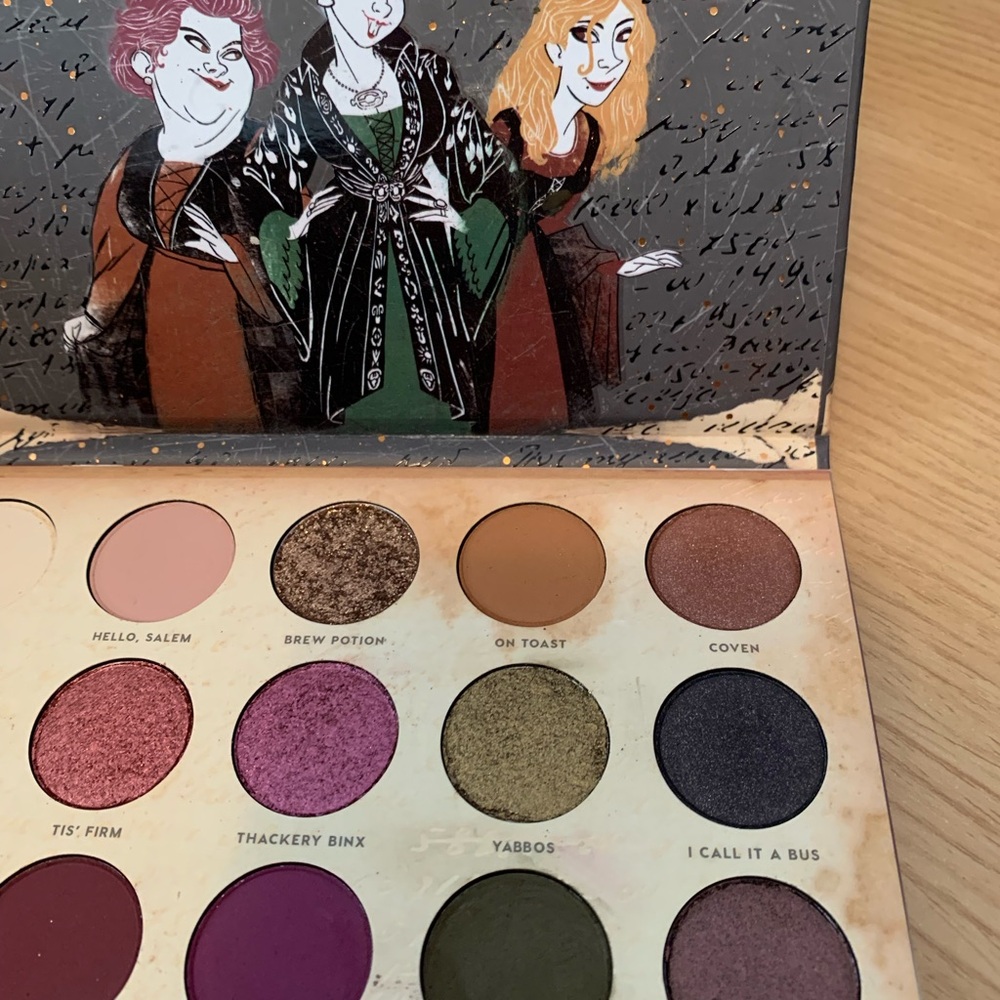 ColourPop Hocus Pocus, Gather Round Sisters, pressed powder palette - Picture 10 of 11